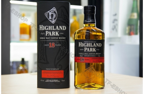 高原騎士 Highland Park 18 Year 700ml